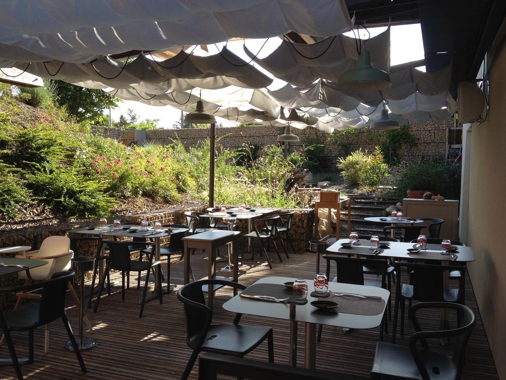 Aux Terrasses Otel Tournus Dış mekan fotoğraf